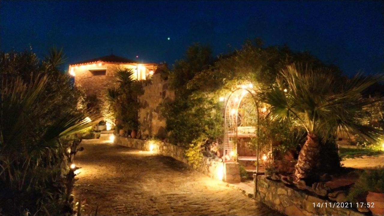 Traditional Windmill-Milos Kroustas エクステリア 写真